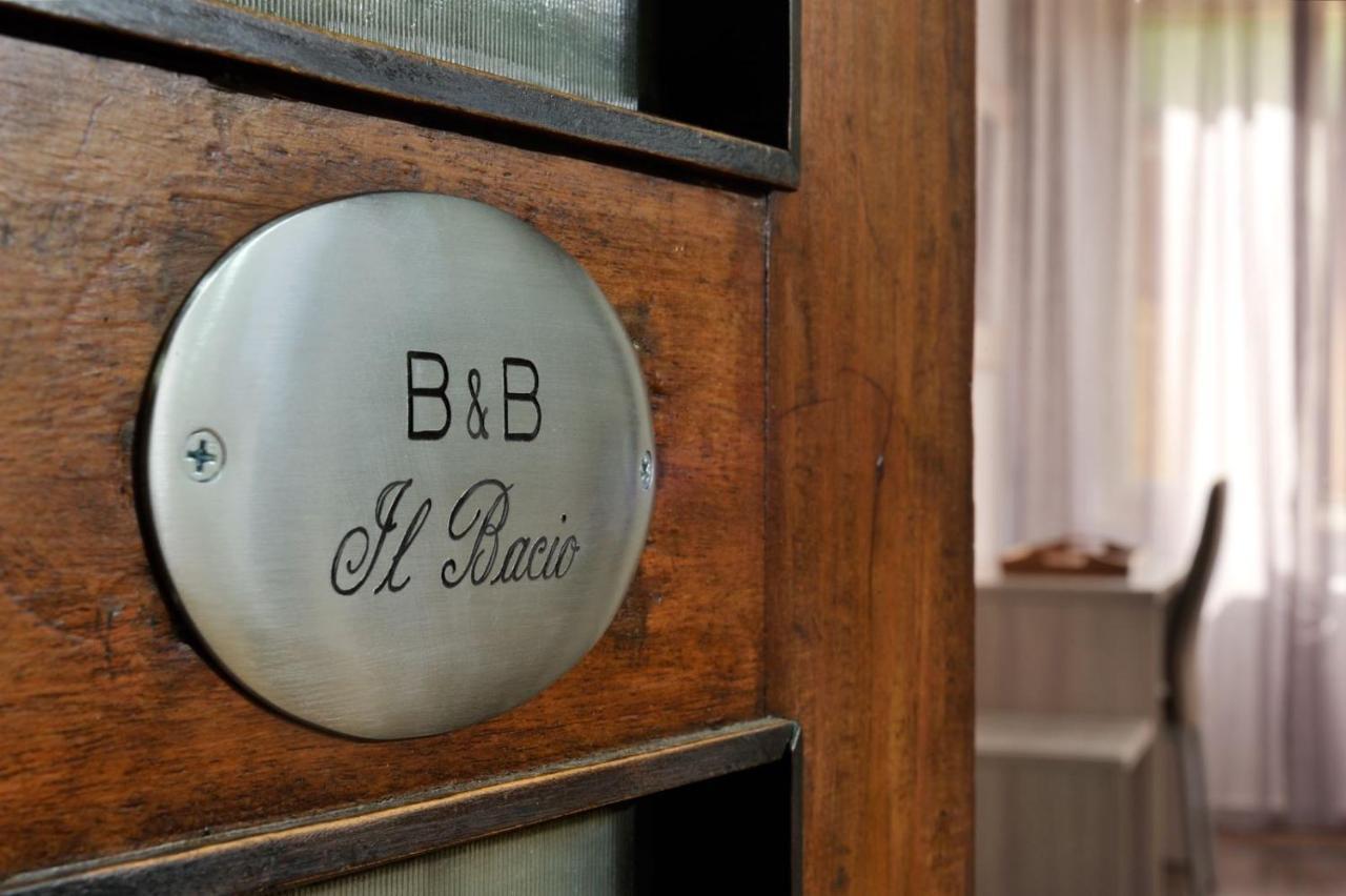 B&B Il Bacio Di Napoli Exterior foto